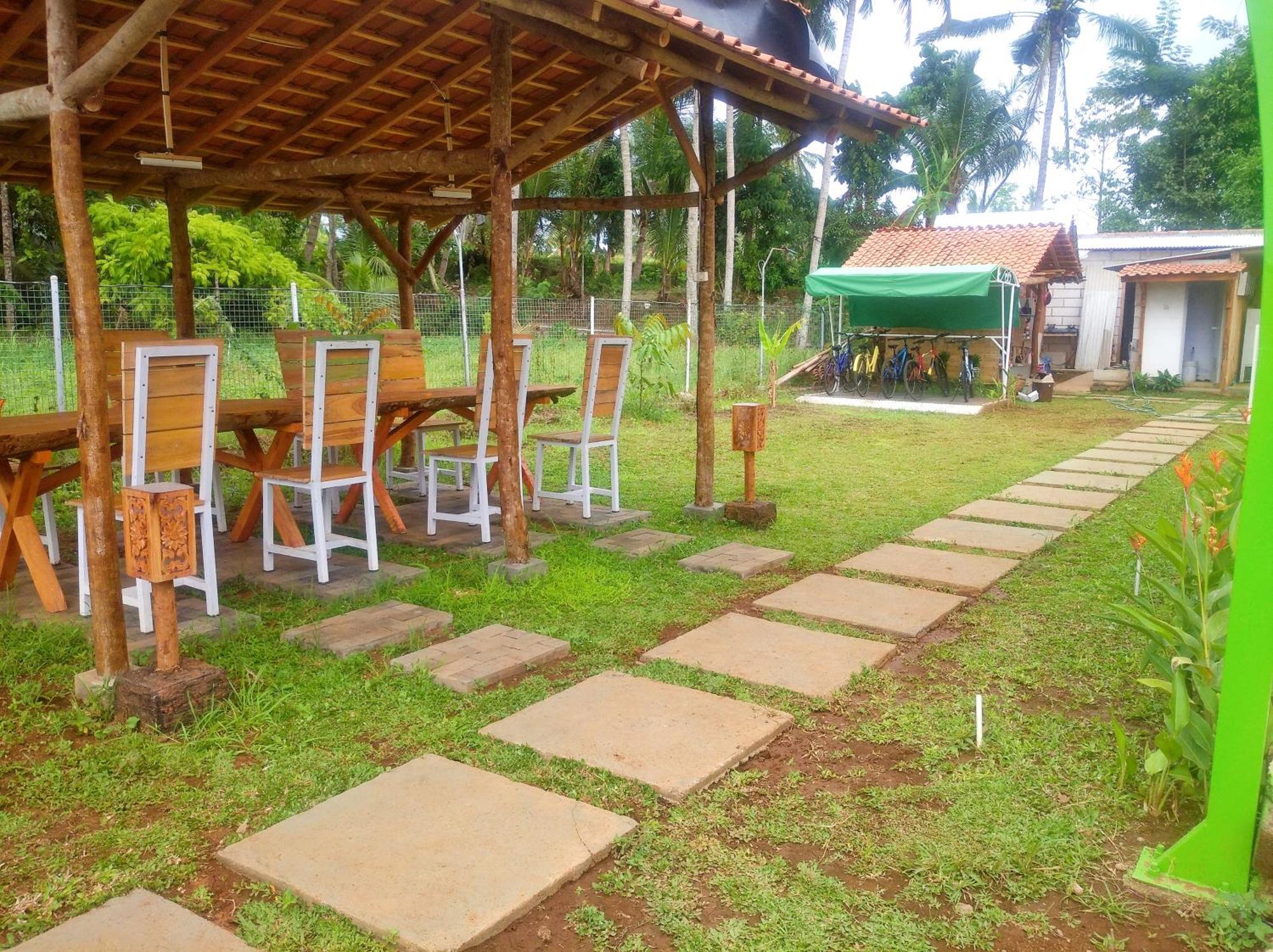 Wooden Kemiren Homestay Banyuwangi Banyuwangi  Exterior foto